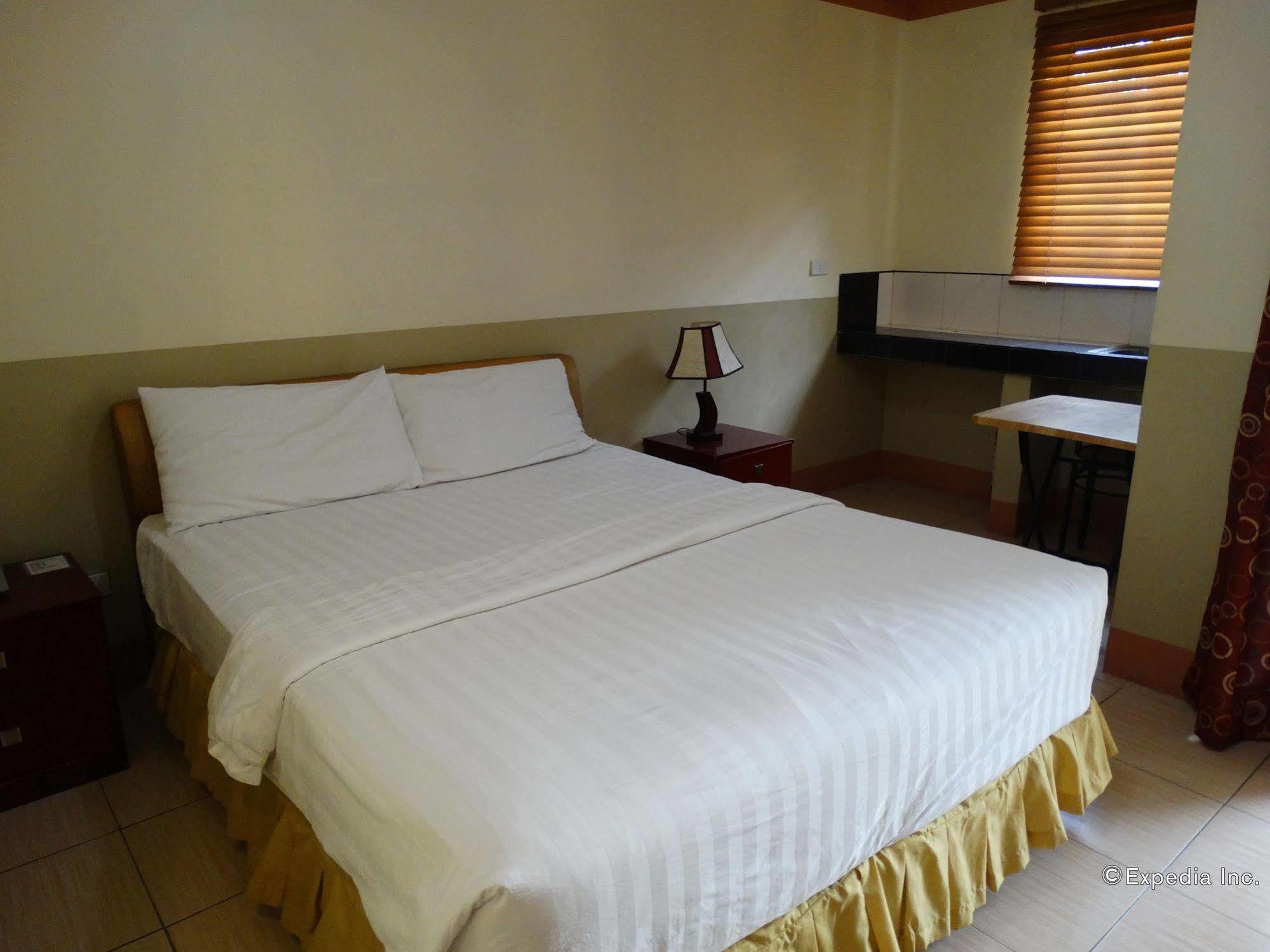 Imperial Ridge Pension House Tagbilaran City Exteriör bild