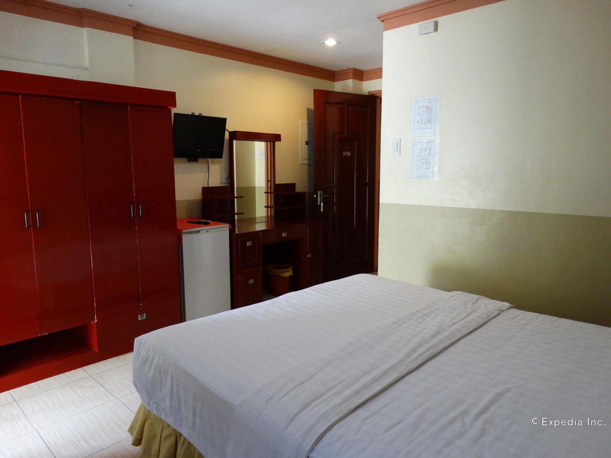 Imperial Ridge Pension House Tagbilaran City Exteriör bild